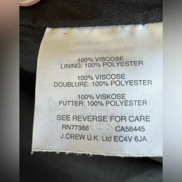 MADEWELL | Black Eyelet Waterlily Ruffle Round Neck
Tiered Mini Dress Size 6 - Picture 13 of 13